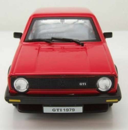 Volkswagen Golf GTI Mk.I 1979 red 1/24 Bburago NEW+boxed  #2252 instant wheels