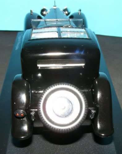 Bugatti Type 41 Royale 1928 black+silver 1/43 Whitebox NEW+boxed  #5172 instant wheels
