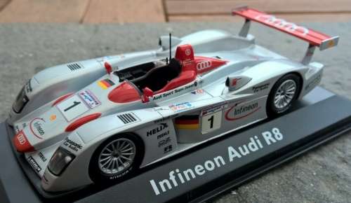 Audi R8 DTM Infineon 2002 #1 12h Sebring 1/43 Minichamp NEW+boxed  #5341 instant wheels
