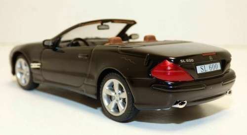 Mercedes-Benz SL 600 (R230) open cabrio 2003 black 1/43 IXO NEW+boxed #5384 instant wheels