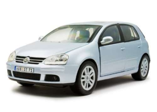 Volkswagen Golf V 2008 silver 1/18 Bburago NEW+boxed  #8822 instant wheels