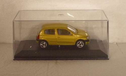 Renault Clio II (phase1/1998) gold 1/43 Bburago NEW+showcased  #5355 instant wheels