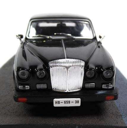 Daimler Limousine 1968 black 007/JBond Casino 1/43 IXO NEW+boxed  #5401 instant wheels