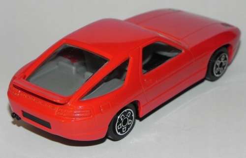 Porsche 928 S4 1986 red 1/43 Bburago/Italia NEW+showcased  #5407 instant wheels