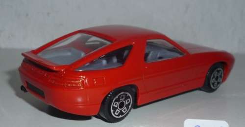 Porsche 928 S4 1986 red 1/43 Bburago/Italia NEW+showcased  #5407 instant wheels