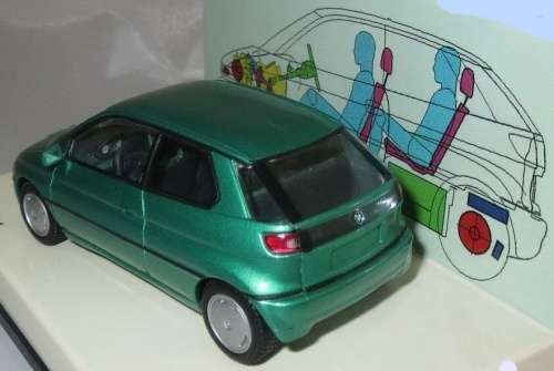 BMW E1 2013 green-met (e-powered) 1/43 Minichamps NEW+showcased  #5410 instant wheels