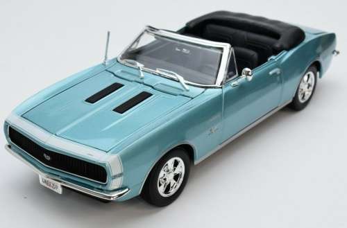 Chevrolet Camaro SS396 1968 lt.blue-met 1/18 Maisto NEW+boxed  #8973 instant wheels