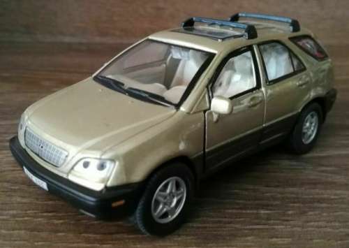 Lexus RX300 2003 beige-met 1/43 AmericanMint NEW+boxed  #5431 instant wheels