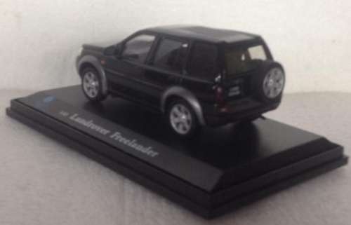 Land Rover F reelander HSE TD4 2004 black 1/43 AmericanMint NEW+boxed #5433 instant wheels