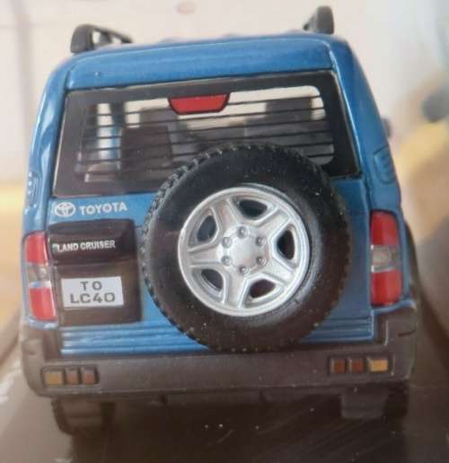 Toyota Landcruiser LC40 2007 turqoise 1/43 AmericanMint NEW+boxed  #5434 instant wheels