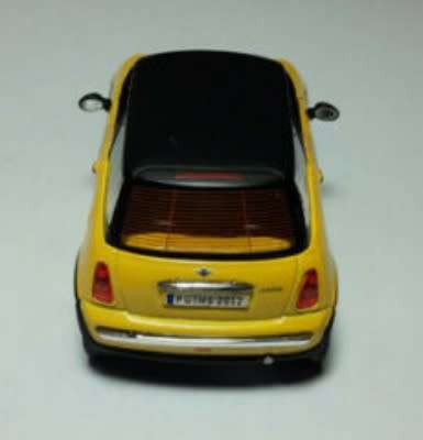Mini Cooper 2001 yellow 1/43 Schuco NEW+boxed  #5482 instant wheels