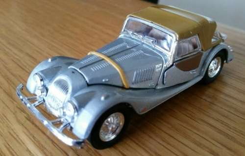 Morgan 4/4 series V 1963 light blue-met 1/43 Hongwell NEW+showcased  #5505 instant wheels