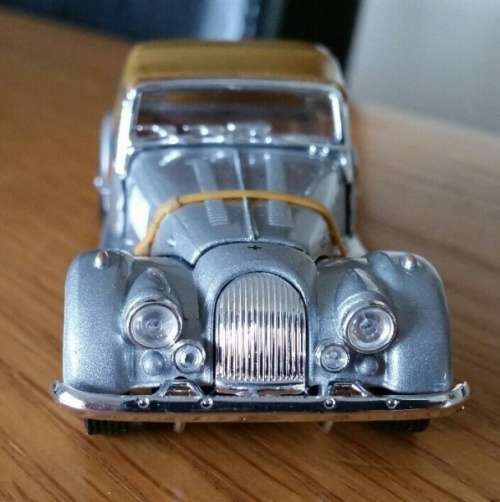 Morgan 4/4 series V 1963 light blue-met 1/43 Hongwell NEW+showcased  #5505 instant wheels