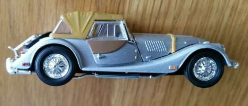 Morgan 4/4 series V 1963 light blue-met 1/43 Hongwell NEW+showcased  #5505 instant wheels