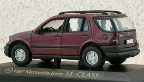Mercedes-Benz M-Class 1997 dk.red-met 1:43 RoadLegends NEW+boxed  #5509 instant wheels
