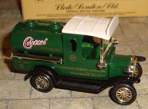 Ford Castrol Tanker Truck 1920 green 1:43 Lledo NEW+boxed  #5516 instant wheels