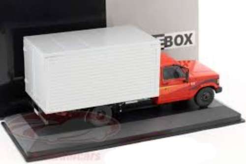 Chevrolet D-40 Box Truck 1985 red cab 1/43 WhiteBox NEW+boxed  #5902 instant wheels