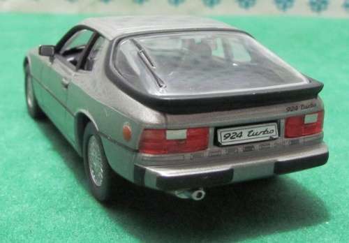 Porsche 924 turbo 1978 grey-met 1/43 Spark NEW+reblistered  #5640 instant wheels