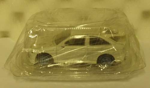 Ford Escort RS Cosworth 1992 white 1/43 Bburago NEW+reblistered  #5657 instant wheels