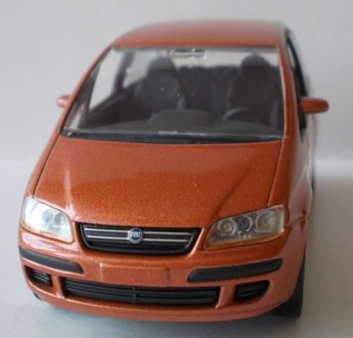 Fiat Idea 2018 red 1/43 Norev NEW+reblistered  #5659 instant wheels