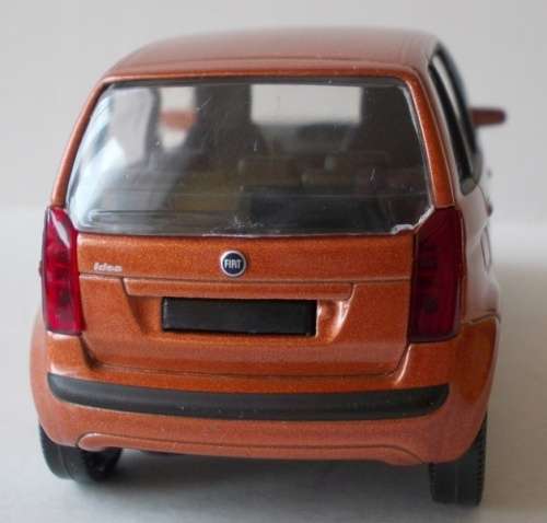 Fiat Idea 2018 red 1/43 Norev NEW+reblistered  #5659 instant wheels