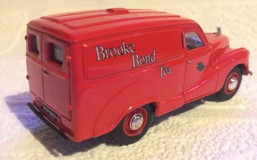 Austin A.GW4 10-CWT Van 1953red Brooke 1/43 Dinky NEW+reblistered  #5661 instant wheels