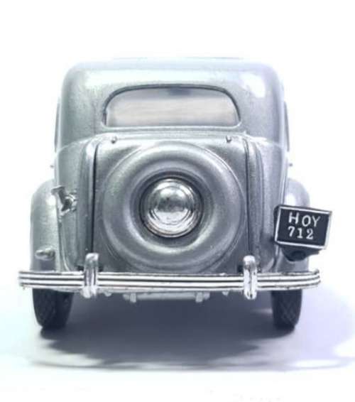 Ford V-6 Pilot 1950 silver 1/43 Dinky-MB DY5 NEW+reblistered  #5680 instant wheels