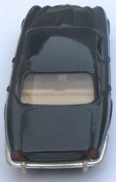 Jaguar XJ12 Sedan 1968 Juniper Green 1/43 Solido NEW+reblistered  #5690 instant wheels