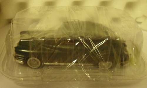 Chrysler Windsor 1943 darkgreen 1/43 Solido NEW+reblistered  #5651 instant wheels