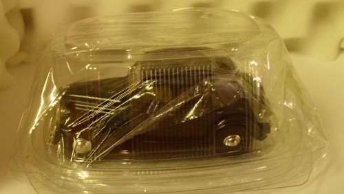 Ford V8 Pilot Sedan 1949 black 1/43 Dinky NEW+reblistered  #5694 instant wheels