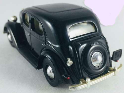 Ford V8 Pilot Sedan 1949 black 1/43 Dinky NEW+reblistered  #5694 instant wheels