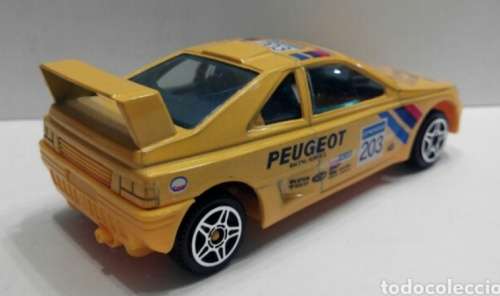Peugeot 405 Turbo16 Paris-Dakar 1990 yellow 1/43 Bburago NEW+reblistered  #5730 instant wheels