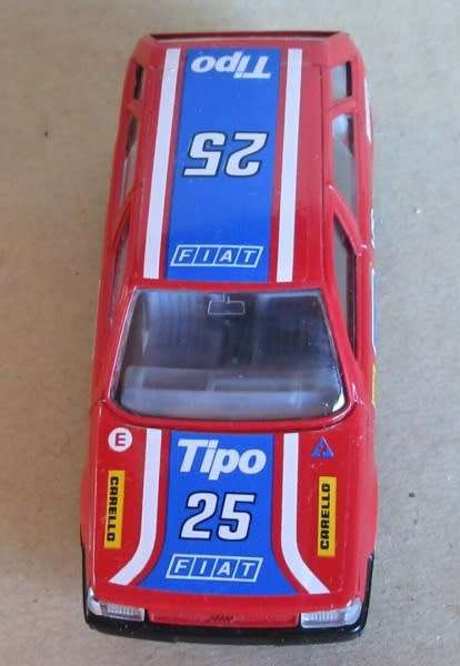 Fiat Tipo Rally #25 1993 red 1/43 Bburago NEW+reblistered  #5731 instant wheels