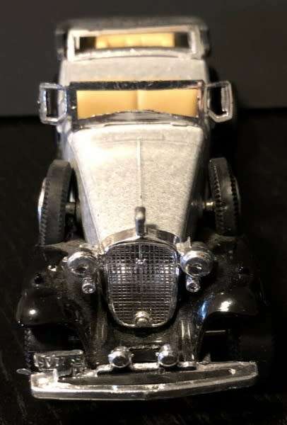 Cadillac V16 Phaeton 1932 silver 1/43 Yat Ming NEW+reblistered  #5738 instant wheels