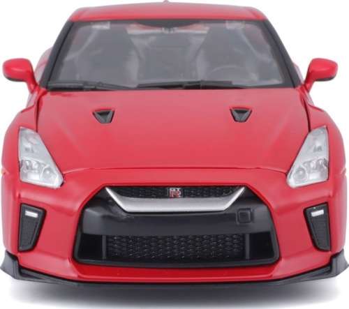Nissan GT-R 2017 red 1/24 Bburago NEW+boxed  #2283 instant wheels
