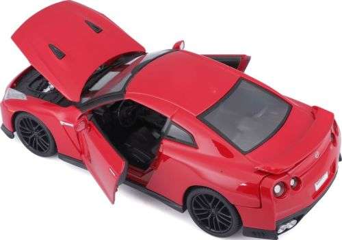 Nissan GT-R 2017 red 1/24 Bburago NEW+boxed  #2283 instant wheels