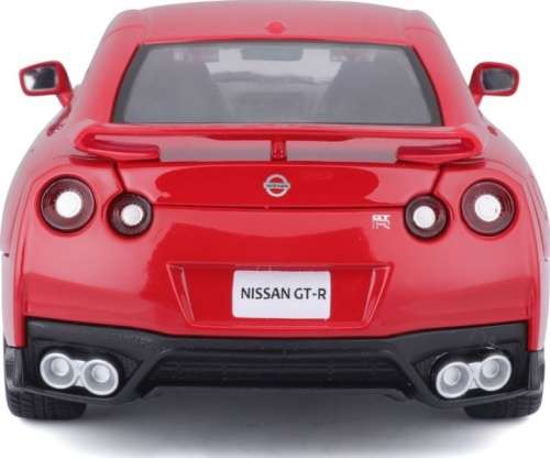 Nissan GT-R 2017 red 1/24 Bburago NEW+boxed  #2283 instant wheels