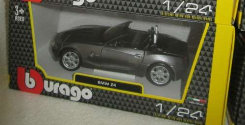 BMW Z4 1995 grey-met 1/24 Bburago NEW+boxed  #2293 instant wheels