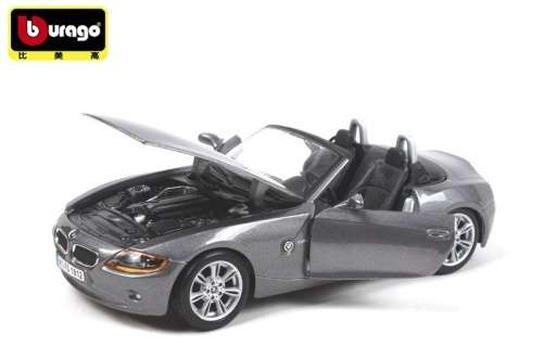BMW Z4 1995 grey-met 1/24 Bburago NEW+boxed  #2293 instant wheels