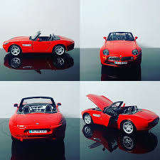 BMW Z8 Roadster 2003 red 1/24 Maisto NEW+boxed  #2295 instant wheels