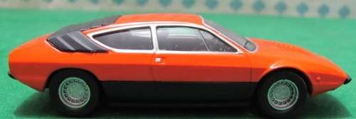 Lamborghini Urraco 1974 orange 1/43 IXO NEWinBlister  #5523 instant wheels