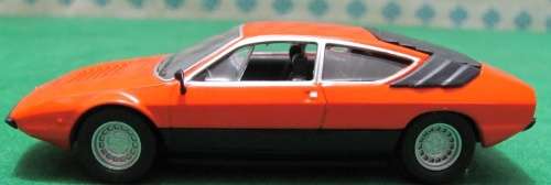 Lamborghini Urraco 1974 orange 1/43 IXO NEWinBlister  #5523 instant wheels