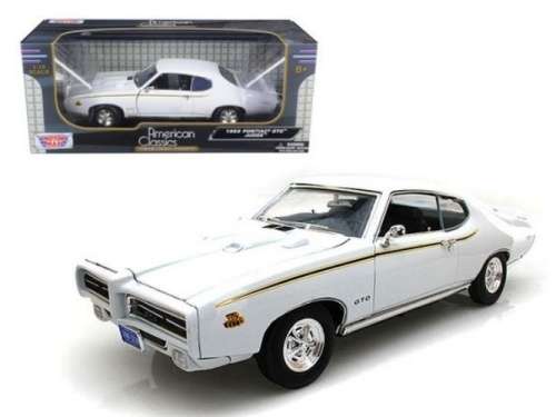 Pontiac GTO Judge 1969 white 1/18 Motormax NEW+boxed  #8047 instant wheels