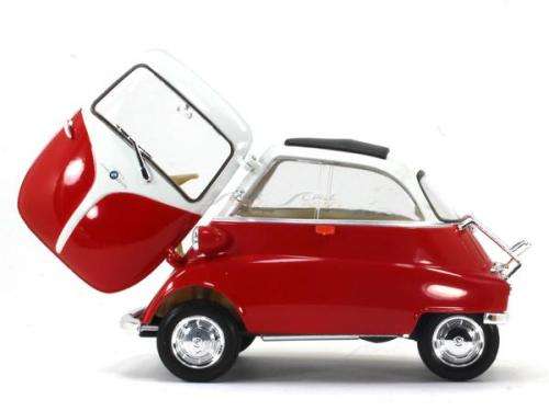 BMW Isetta 250 1955 red+white 1/18 Welly NEW+boxed  #8053 instant wheels