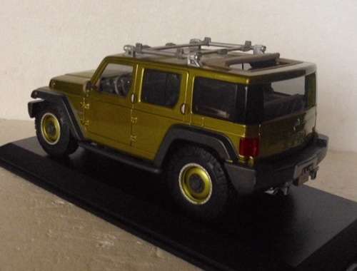 Jeep Rescue Concept 2005 green-met 1/18 Maisto NEW+DeLuxe Showcased  #8064 instant wheels