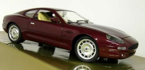 Aston Martin DB7 2004 maroon 1/18 Guiloy NEW+DeLuxeShowcased  #8068 instant wheels