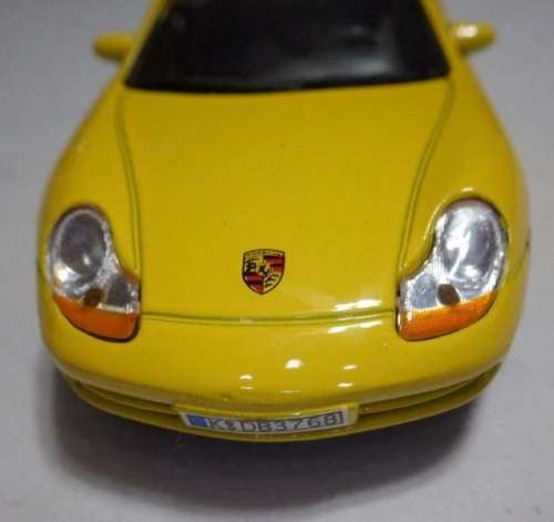 Porsche 911 Carrera 2001  light-yellow 1/38 Welly NEW+reblistered  #3805 instant wheels