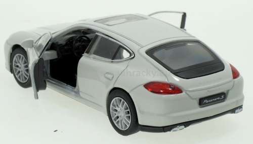 Porsche Panamera S 2009 white 1/38 Welly NEW+reblistered  #3806 instant wheels