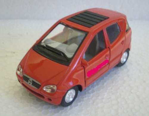 Mercedes-Benz A150 2007 red 1/38 Kinsmart NEW+reblistered  #3808 instant wheels