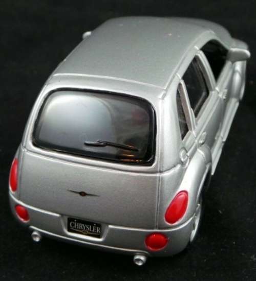 Chrysler GT Cruiser 2000 silver 1/38 Maisto NEW+reblistered  #3811 instant wheels